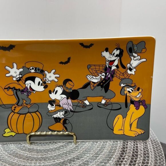 Disney Mickey Mouse and Friends Halloween Ceramic Rectangular Tray NWT - Picture 4 of 7